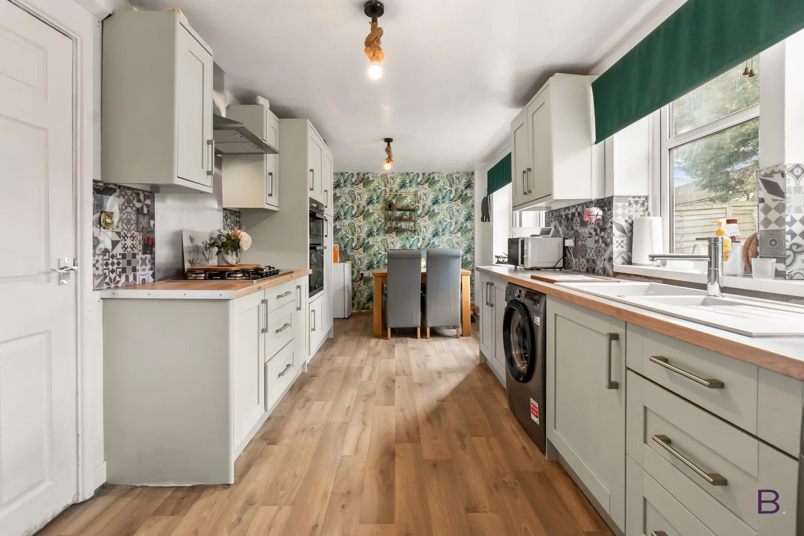 Elmfield Drive, 3 bed · Wibsey