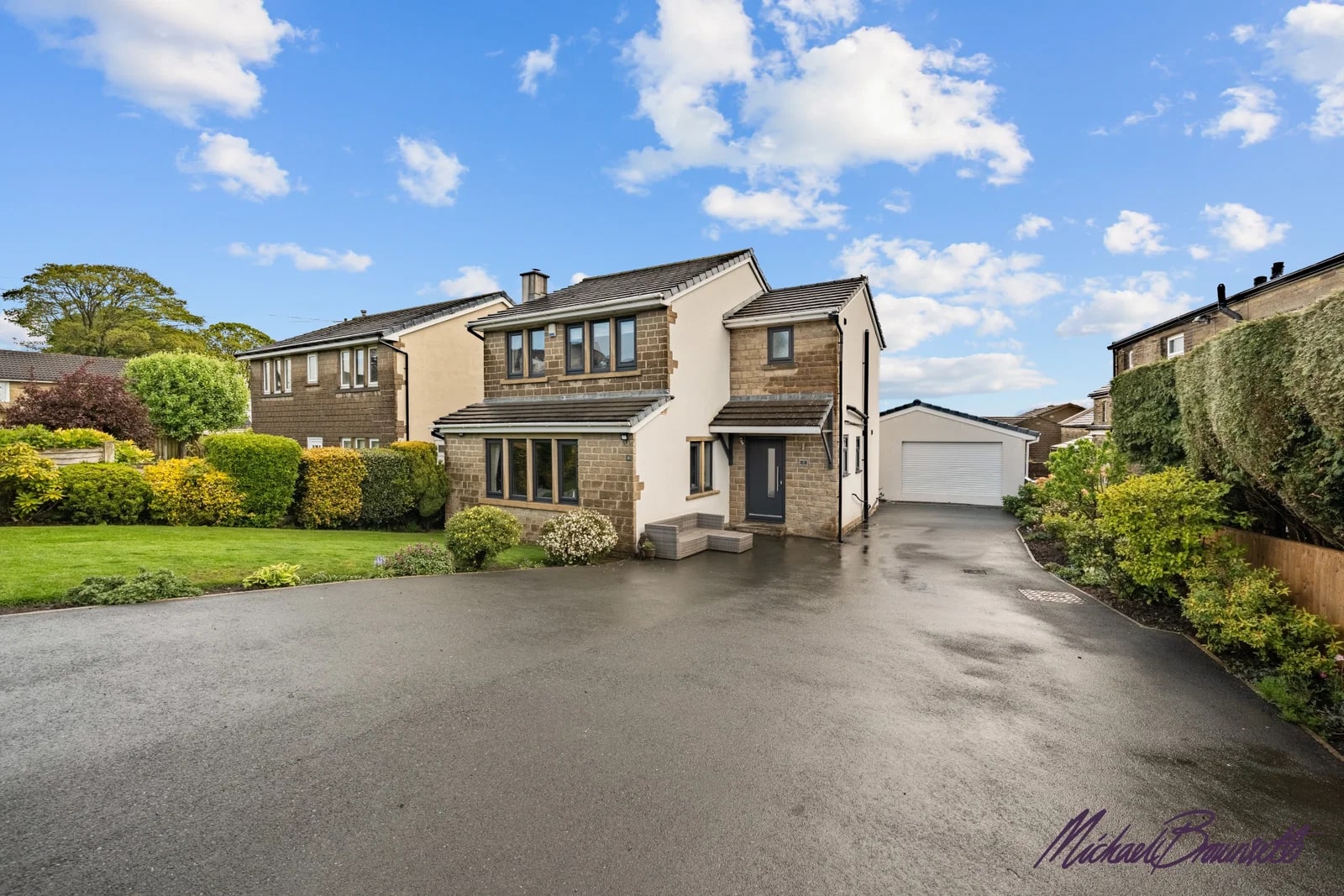 Back Lane, Thornton, 3 bedroom detached house sold subject to contract in Thornton