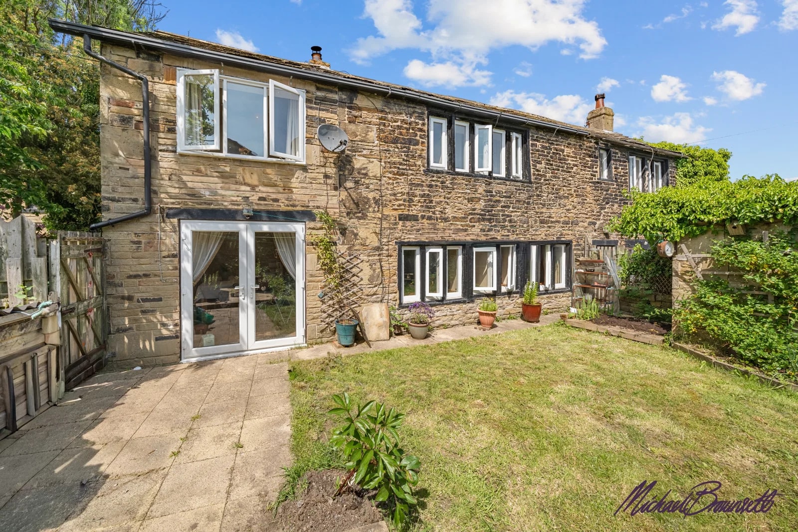 Paradise Fold, 3 bedroom cottage sold subject to contract in Horton Bank Top