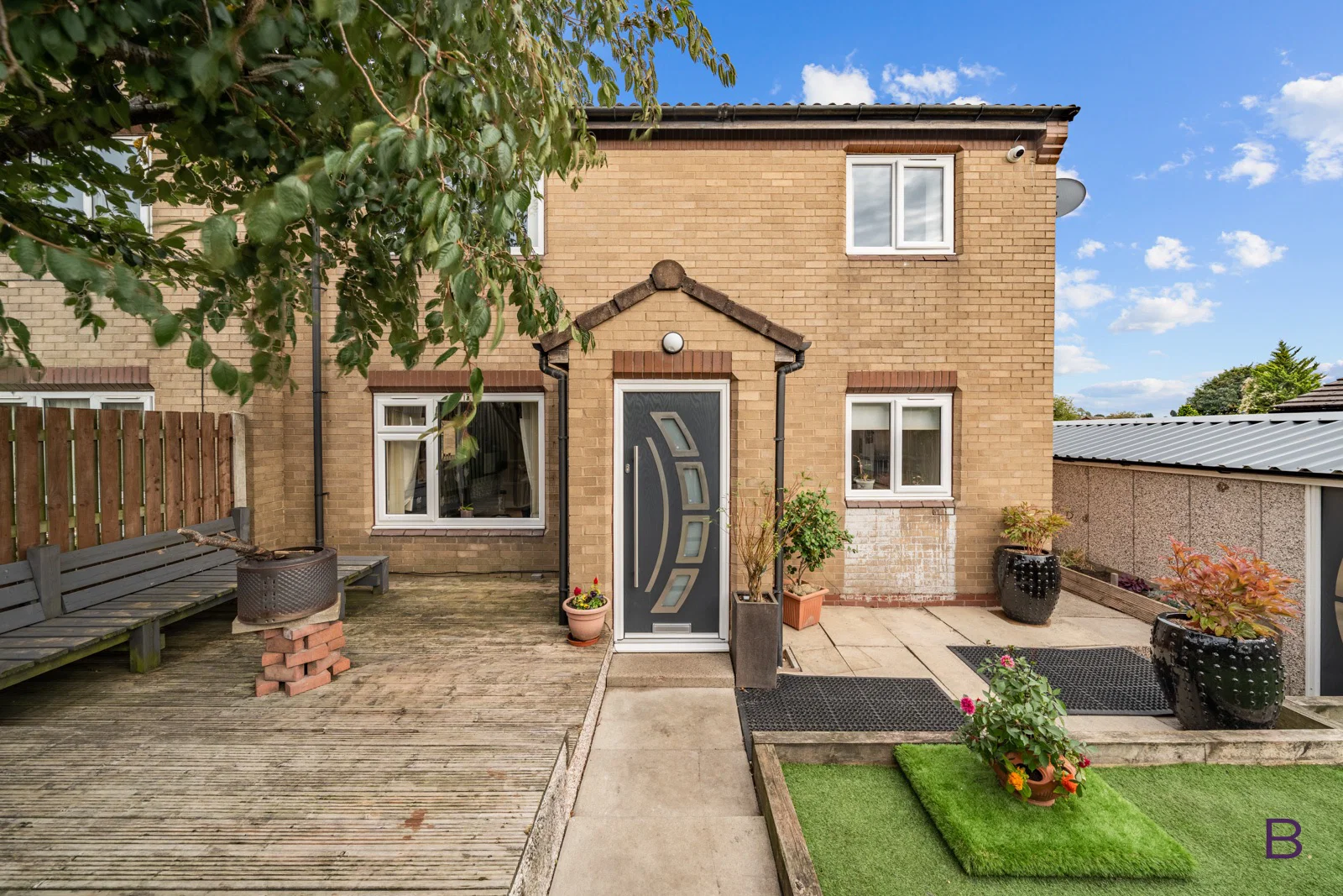Ferrand Avenue, 3 bed · Bradford