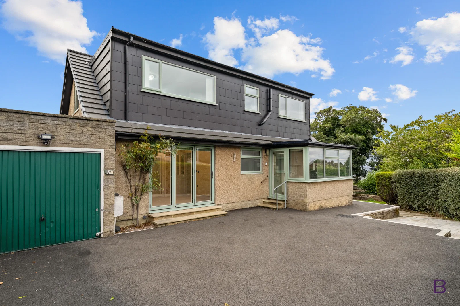 Snape Drive, 5 bed · Horton Bank Top