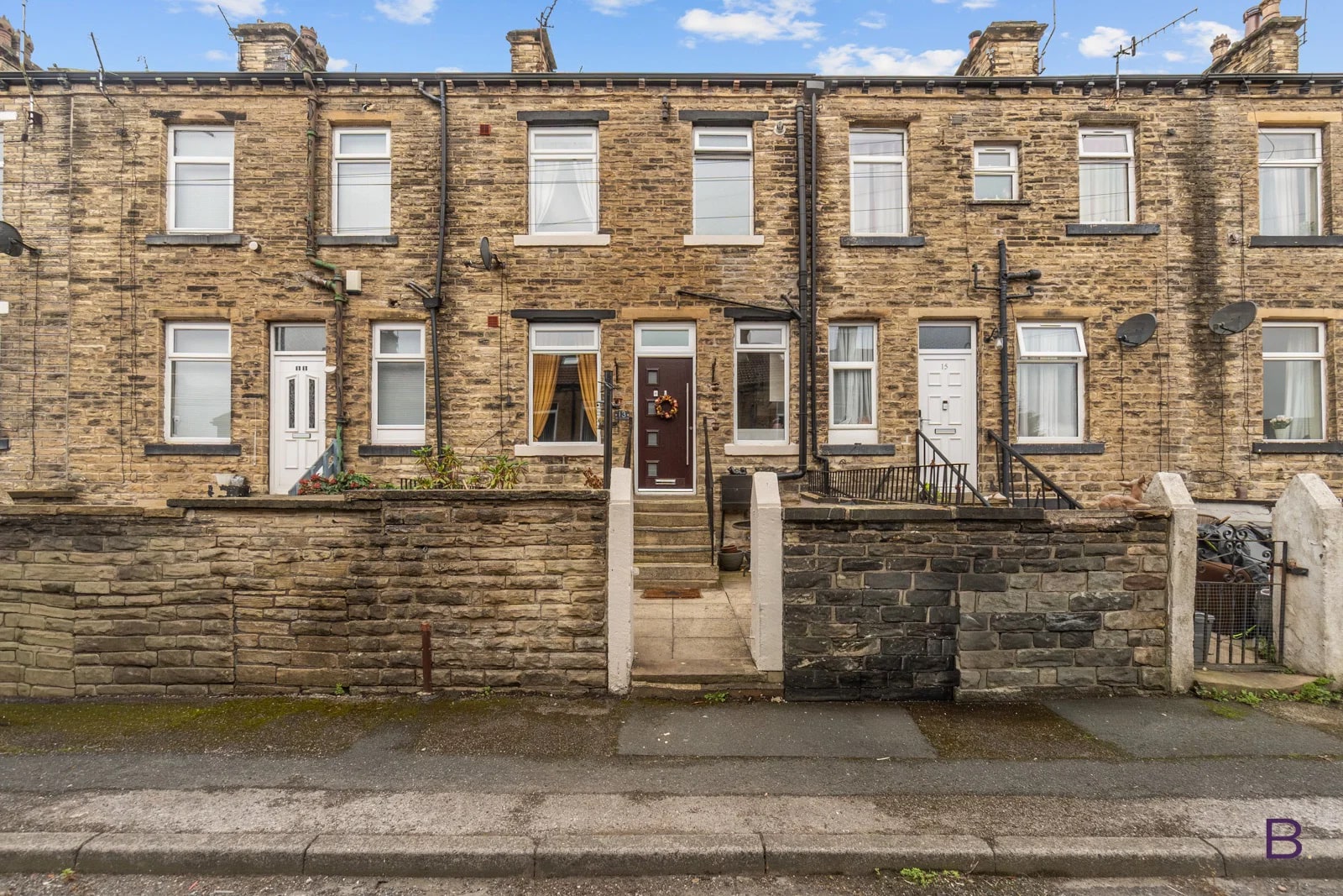 Pastureside Terrace East, Clayton, 2 bedroom terraced house sold subject to contract in Clayton